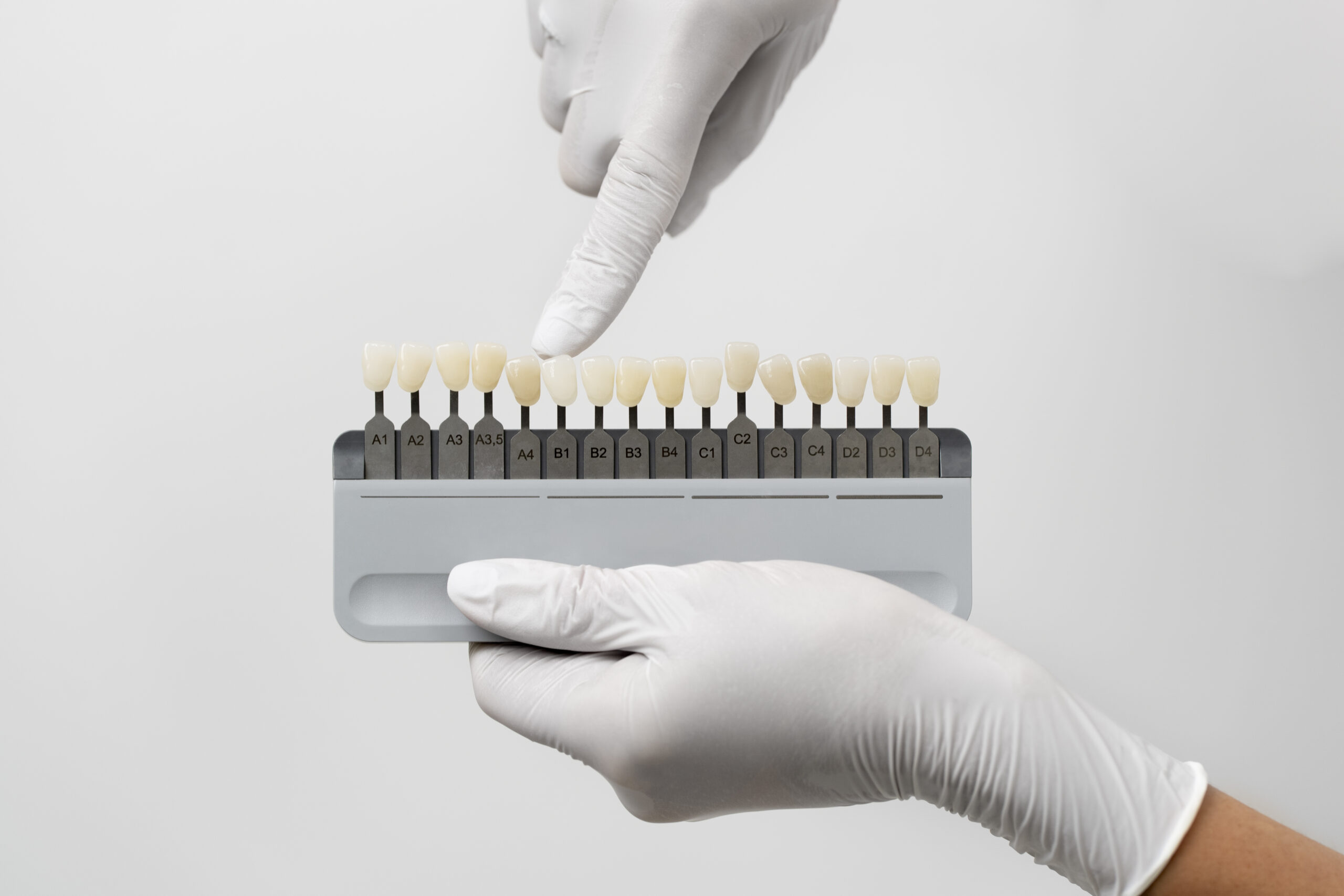 لمینت 12 close up dentist instruments scaled