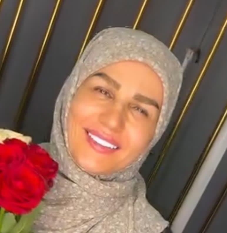 کامپوزیت ونیر 19 خانم ...